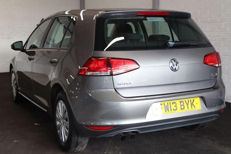 Used VW Golf VII S 122 HP (89 kW) 2013 Grey Hatchback