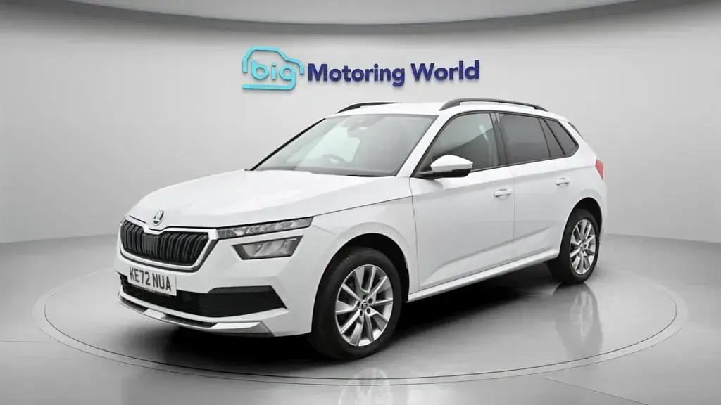 Used Skoda Kamiq SE Drive 150 HP (110 kW) 2023 White SUV