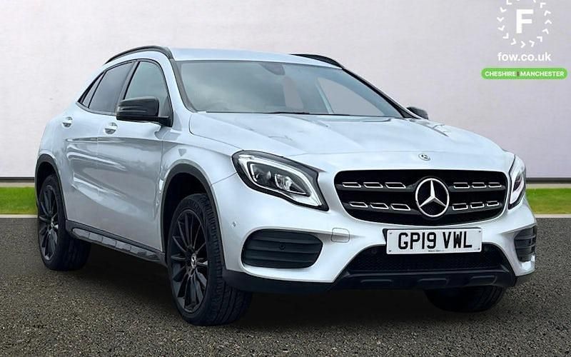 Used Mercedes GLA200 AMG line 156 HP (114 kW) 2019 Silver SUV