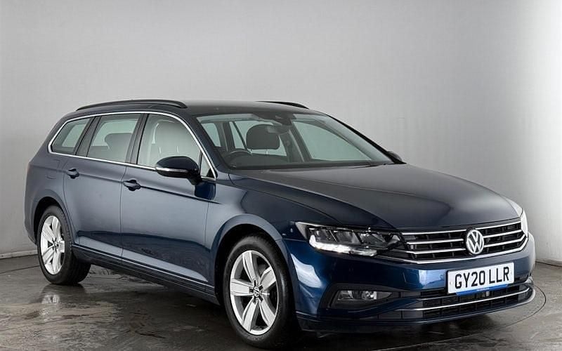Used VW Passat SE 150 HP (110 kW) 2023 Estate