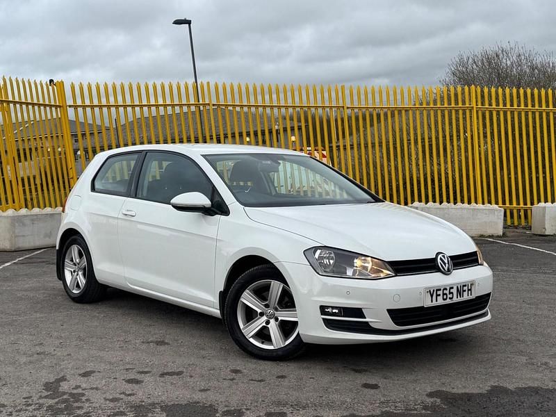 Used VW Golf VII Match 125 HP (91 kW) 2015 White Hatchback
