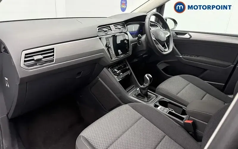 Used VW Touran Match 150 HP (110 kW) 2025 Grey MPV