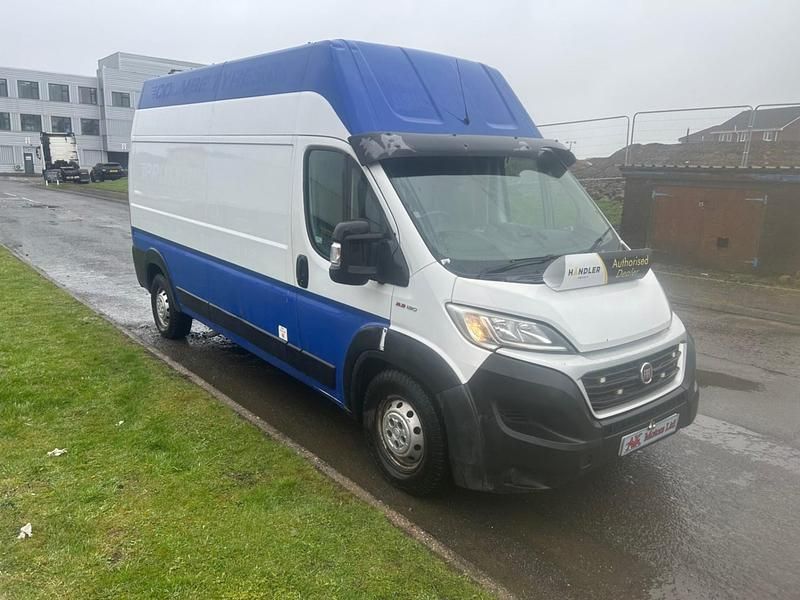 Used Fiat Ducato 130 HP (95 kW) 2018 White Van