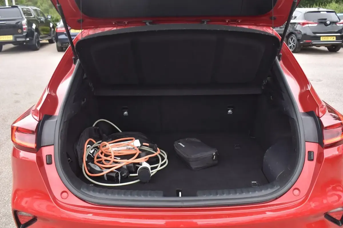 Used Kia XCeed 204 HP (150 kW) 2020 Red SUV