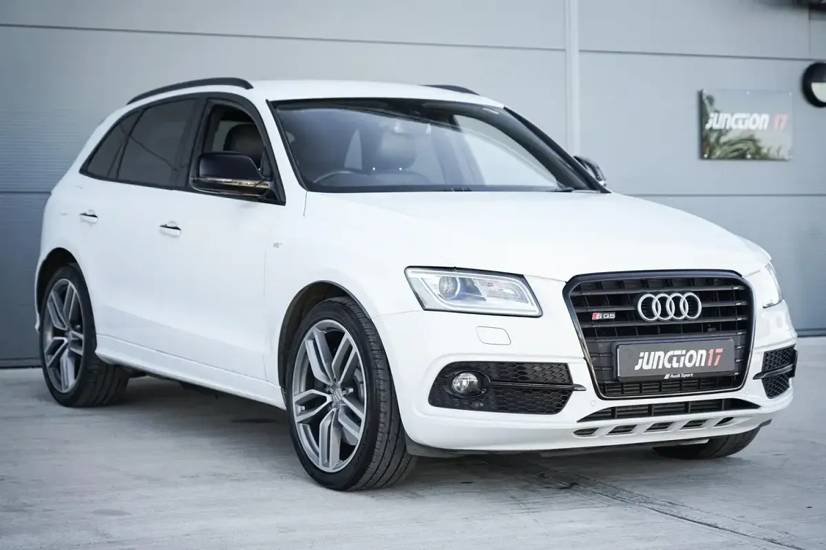 Used Audi SQ5 Comfort 2016 White SUV