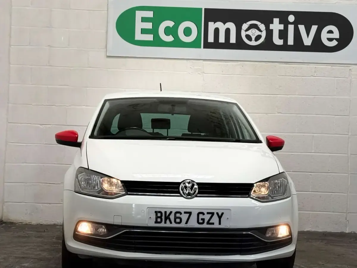 Usado VW Polo Beats 90 CV (66 kW) 2017 Blanco Utilitario
