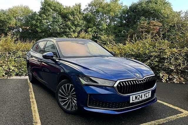 Cobalt blue metallic Used 2024 Skoda Superb LAURIN & KLEMENT Estate | £34,990 - Image 1/4