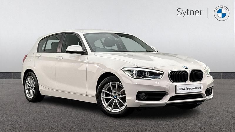 White Used 2019 BMW 118 Hatchback | £12,000 (Fair price) - Image 1/4