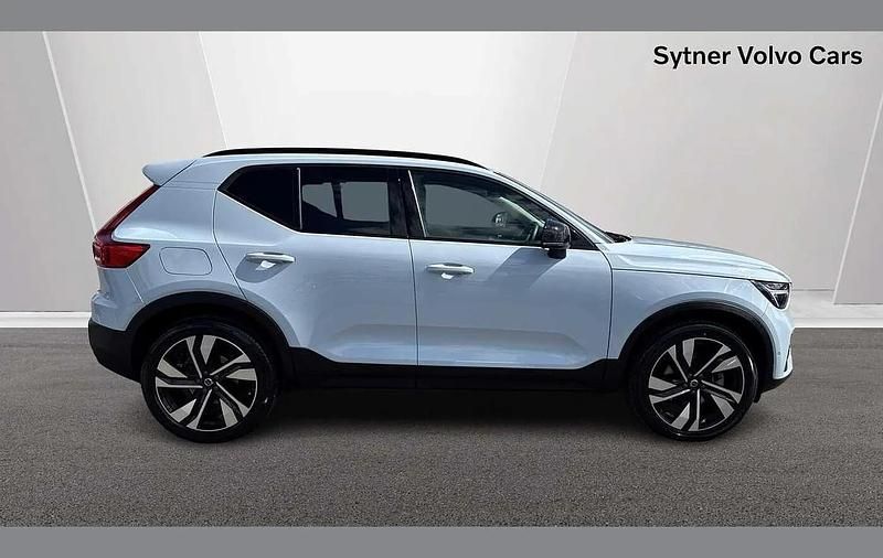Used Volvo XC40 Ultra 194 HP (142 kW) 2025 Blue SUV