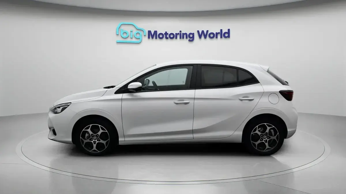 Used MG MG3 Trophy 194 HP (142 kW) 2025 White Hatchback