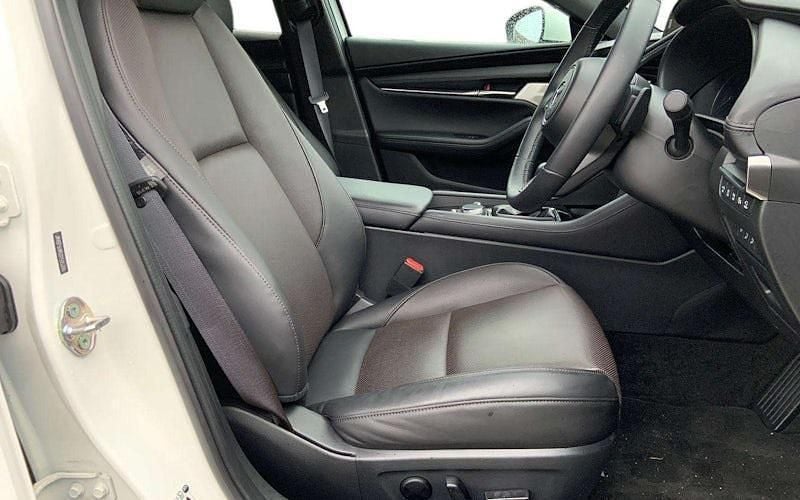 Usado Mazda 3 Takumi-Line 140 CV (102 kW) 2026 Utilitario