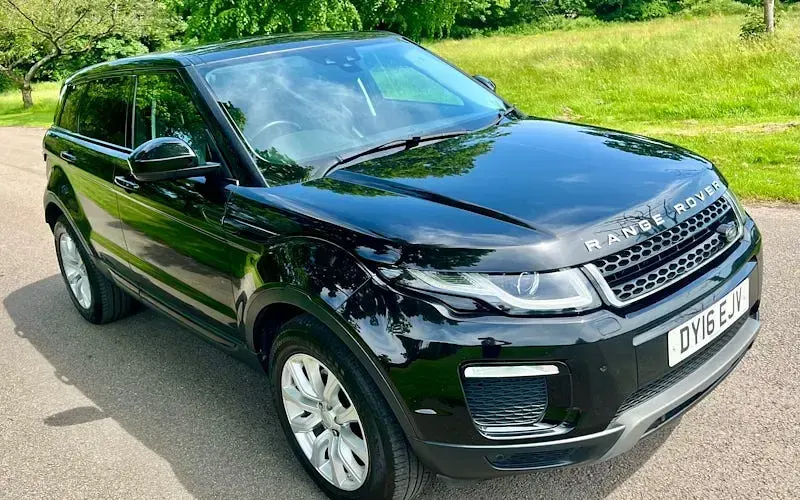 Used Land Rover Range Rover evoque SE 179 HP (131 kW) 2018 Hatchback