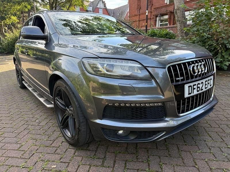 Grey Used 2013 Audi Q7 S-line plus SUV | £10,990 (Super price) - Image 1/4