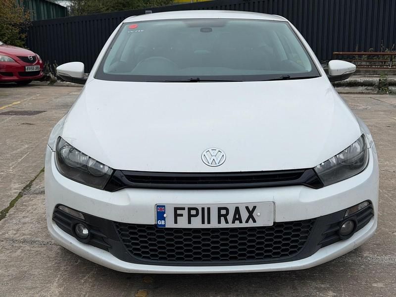 Begagnad VW Scirocco GT 2011 Vit Sportkupé