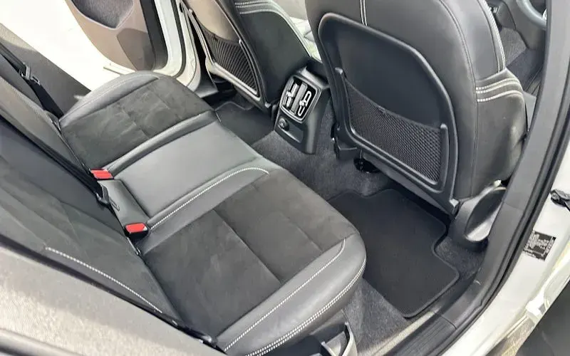 Used Volvo XC40 Ultimate 262 HP (192 kW) 2024 White SUV