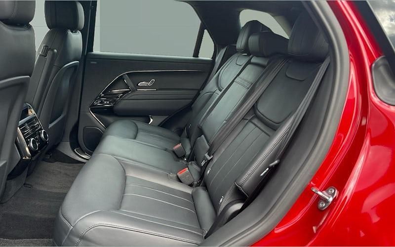 Used Land Rover Range Rover Sport Autobiography 300 HP (220 kW) 2025 SUV