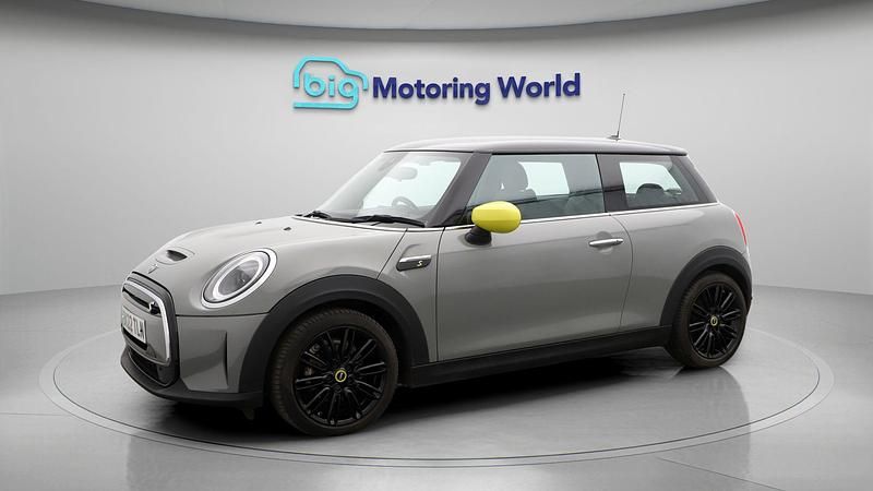 Used Mini Cooper SE Hatch 133 kW (181 HP) 2022 Hatchback