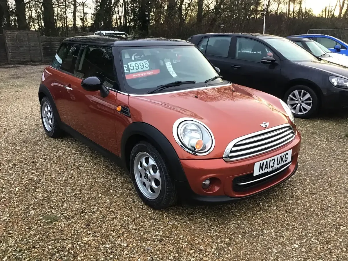 Used Mini Cooper Hatch 2013 Orange Hatchback