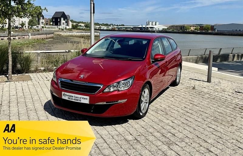 Red Used 2015 Peugeot 308 Active Estate | £4,995 (Fair price) - Image 1/4