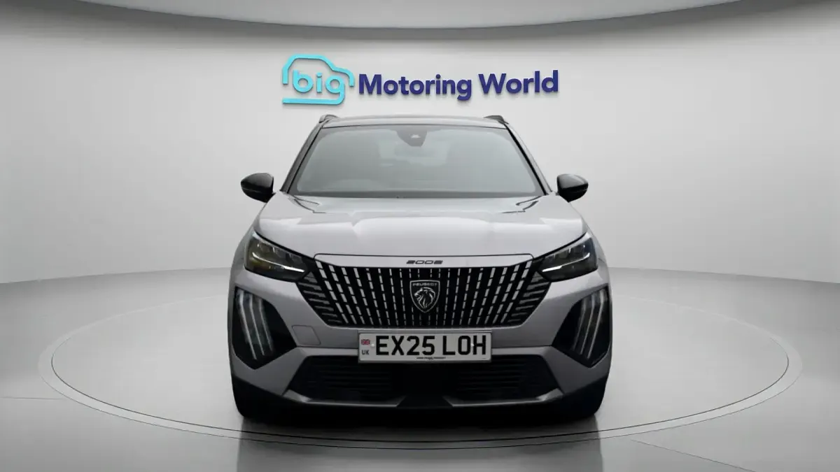 Used Peugeot 2008 GT 131 HP (96 kW) 2024 Grey SUV
