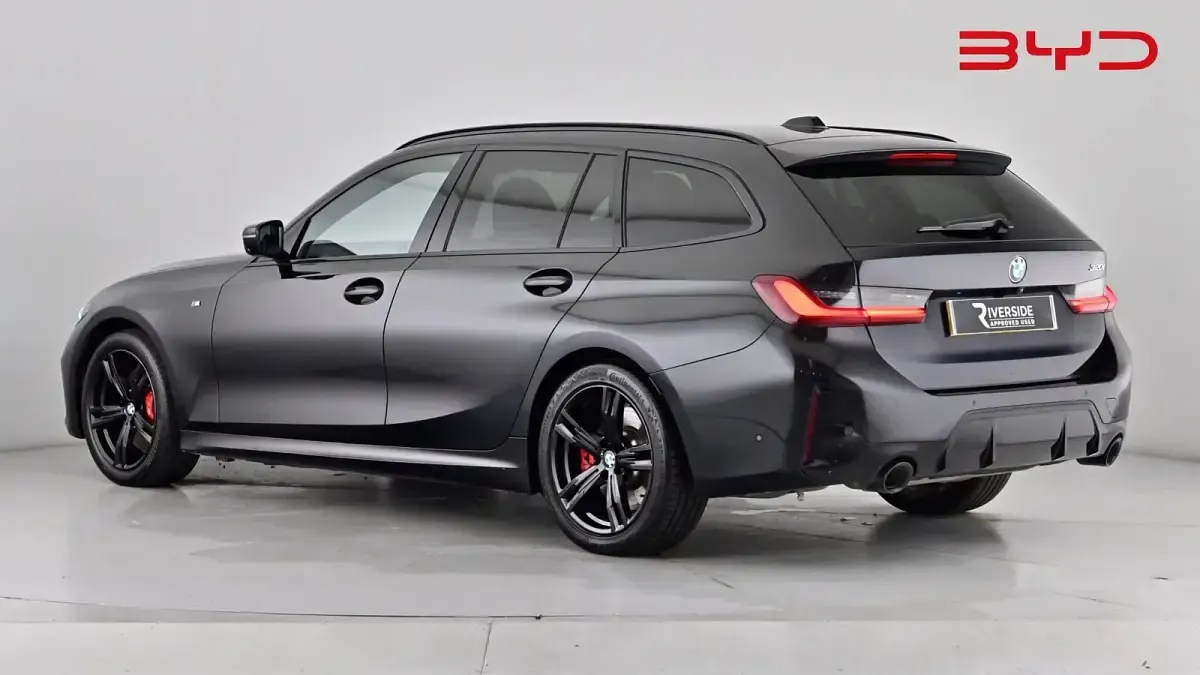 Used BMW 320 M Sport 184 HP (135 kW) 2025 Black sapphire Estate