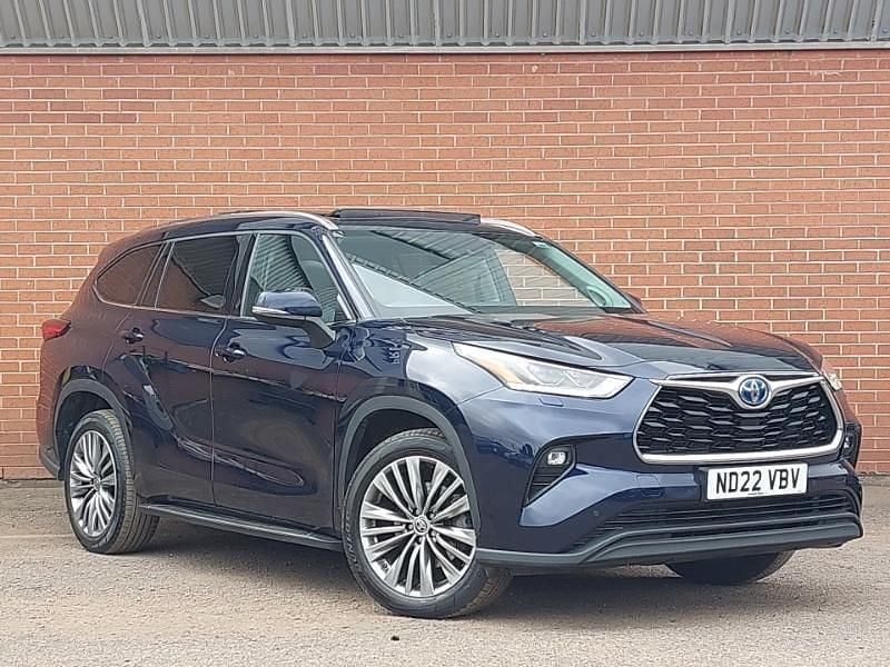 Blue Used 2022 Toyota Highlander SUV | £37,998 (Fair price) - Image 1/4