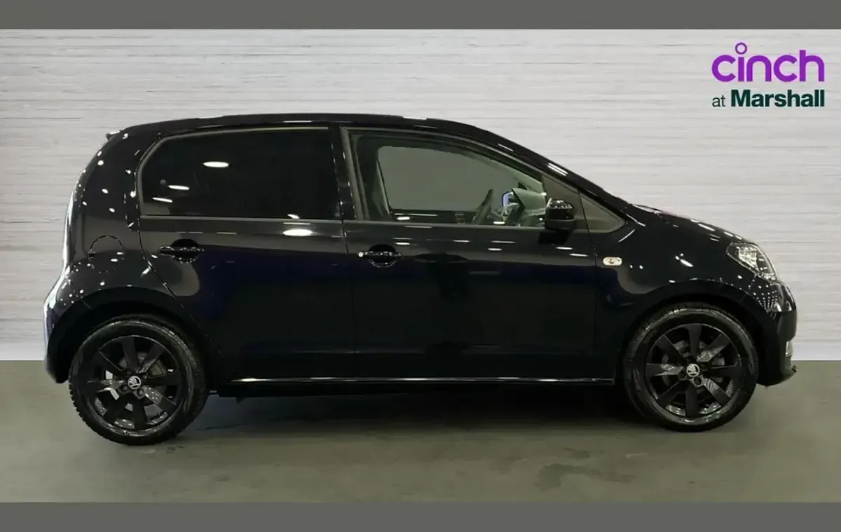 Used Skoda Citigo Colour Edition 60 HP (44 kW) 2018 Black Hatchback