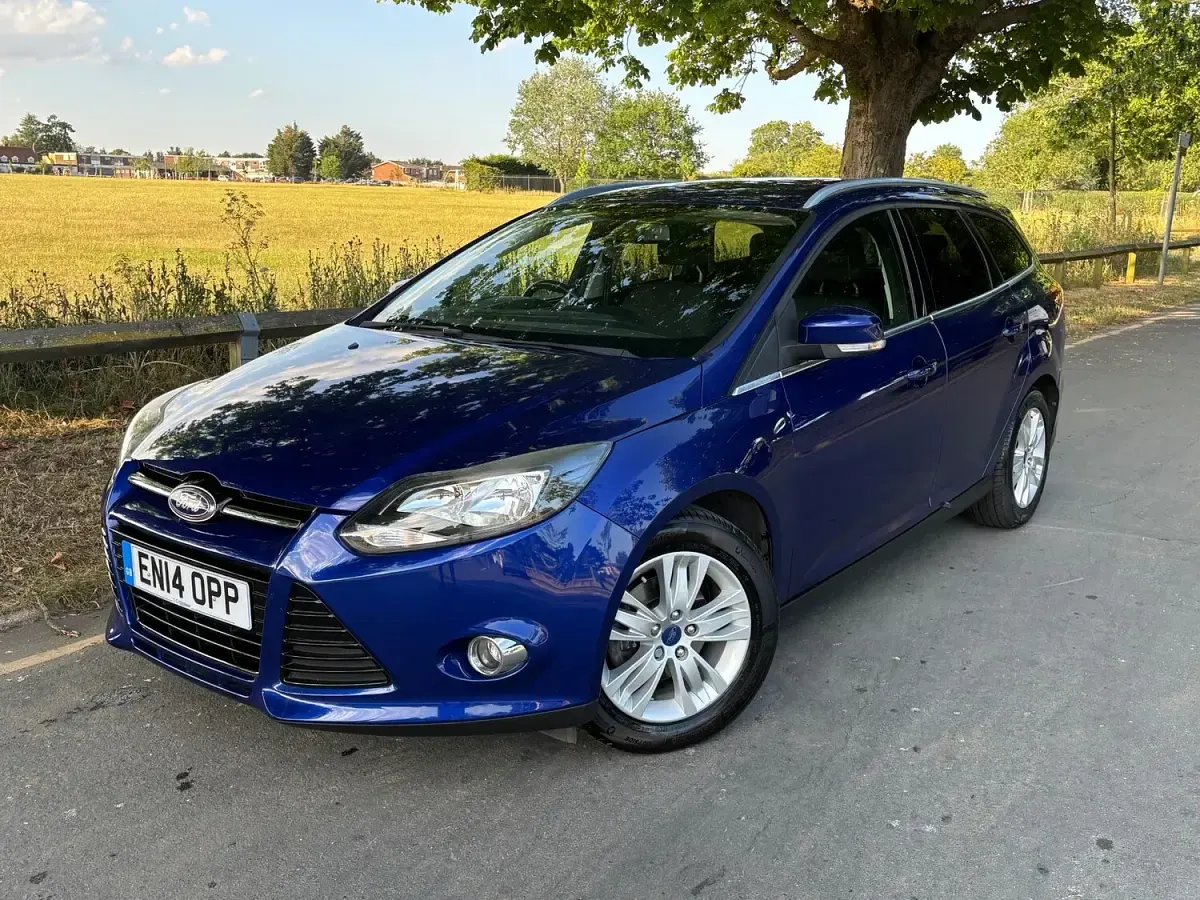 Used Ford Focus Titanium 125 HP (91 kW) 2014 Blue Estate