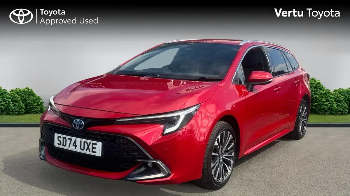Used Toyota Corolla Design 140 HP (102 kW) 2022 Denim blue (metallic paint) Estate