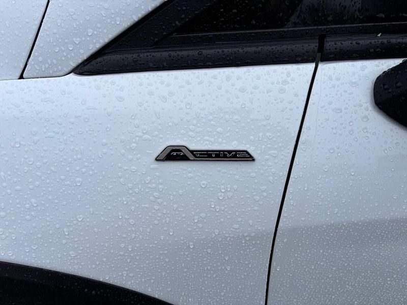 Used Ford Fiesta Active 100 HP (73 kW) 2019 White Hatchback