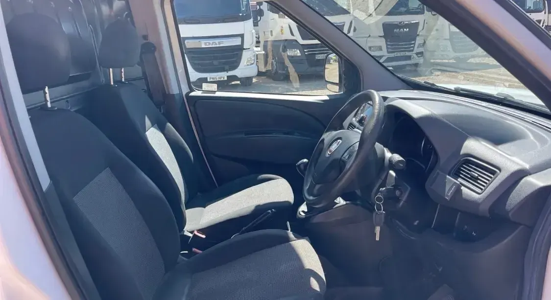 Used Fiat Doblò 2016 White MPV