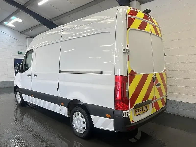 Used Mercedes Sprinter Premium 170 HP (125 kW) 2024 White Van