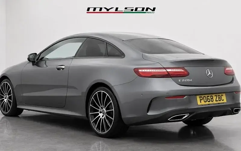 Used Mercedes E220 AMG Line Premium 194 HP (142 kW) 2020 Coupe