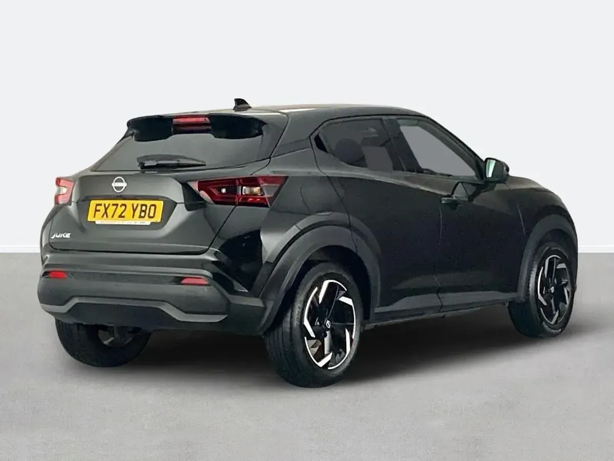 Used Nissan Juke N-Connecta 114 HP (83 kW) 2022 Black SUV