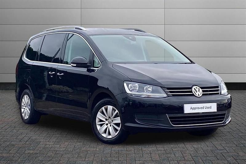 Used VW Sharan SE 150 HP (110 kW) 2021 Black MPV