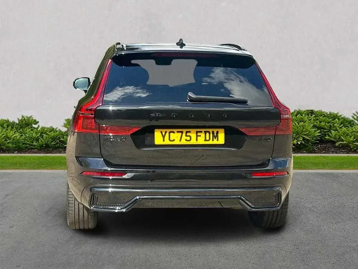 Used Volvo XC60 Ultra 247 HP (181 kW) 2025 Black SUV