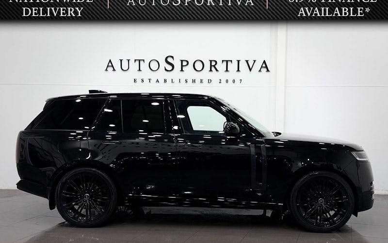 Used Land Rover Range Rover SE 300 HP (220 kW) 2025 SUV