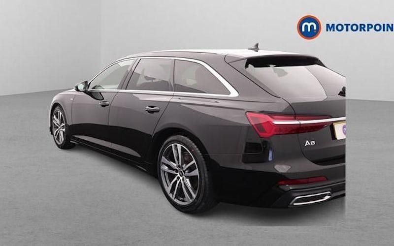Usado Audi A6 S-Line 204 HP (150 kW) 2021 Preto Carrinha