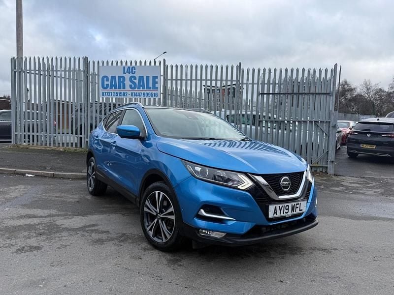 Used Nissan Qashqai N-Connecta 2019 Blue SUV