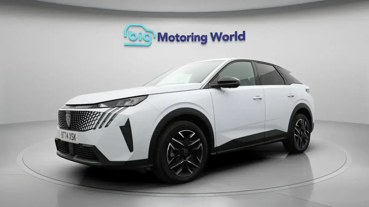 Gebraucht Peugeot 3008 Allure 326 PS (239 kW) 2025 Weiß SUV