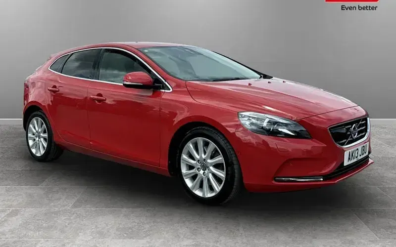 Used Volvo V40 SE Lux 150 HP (110 kW) 2015 Hatchback