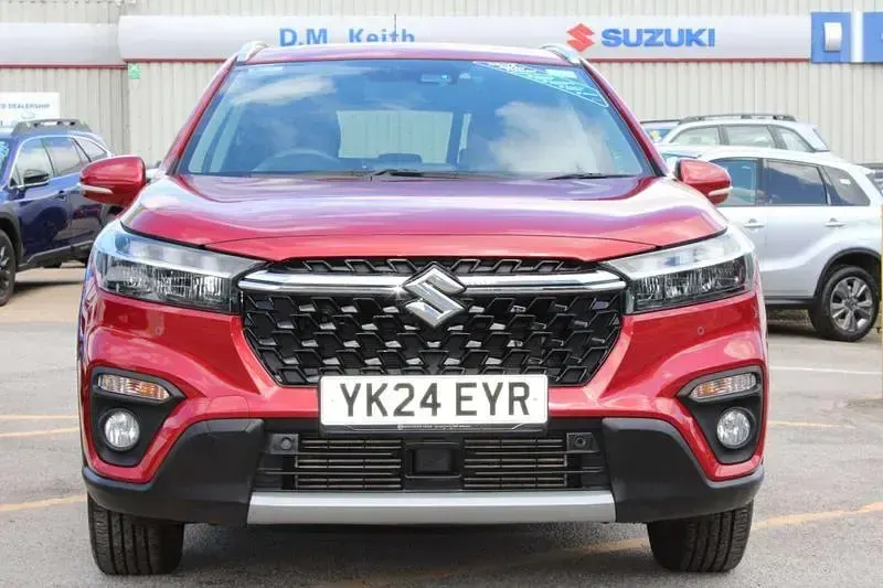 Używany Suzuki SX4 S-Cross 2024 Czerwony SUV