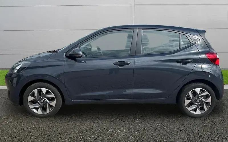 Used Hyundai i10 Advanced 63 HP (46 kW) 2026 Hatchback