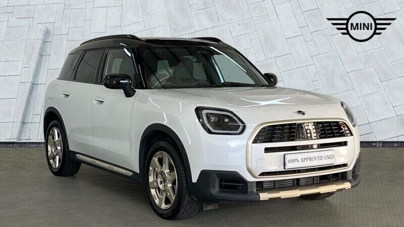 White Used 2024 Mini Countryman Exclusive SUV | £32,990 (Good price) - Image 1/4