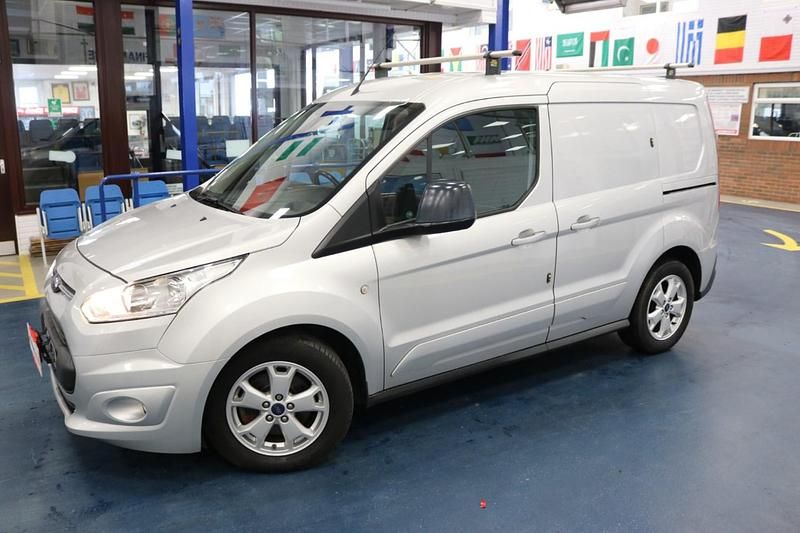 Used Ford Transit Connect Limited 120 HP (88 kW) 2017 Silver MPV