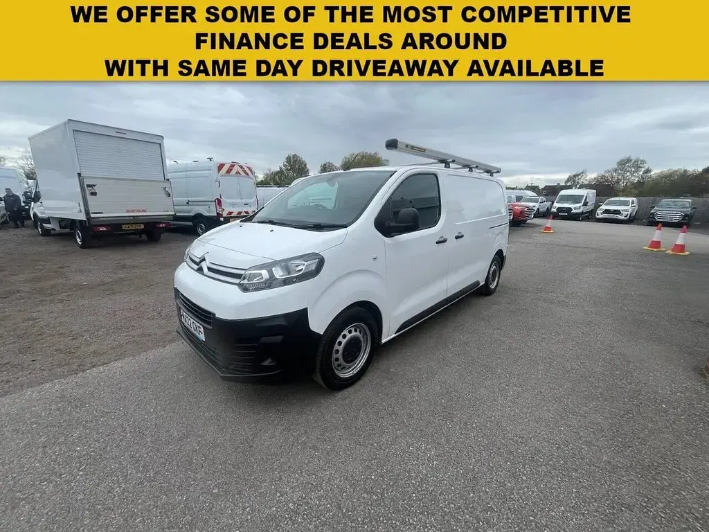 Used Citroën Dispatch 2022 White MPV
