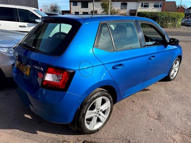 Used Skoda Fabia SE L 90 HP (66 kW) 2015 Blue Hatchback