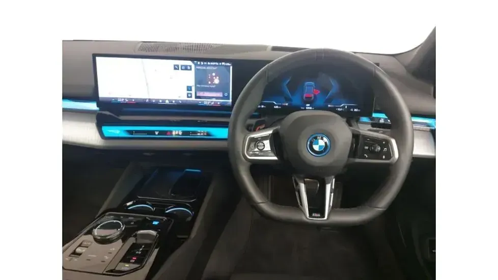 Used BMW i5 M Sport 250 kW (340 HP) 2025 Blue Sedan