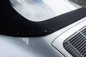 Begagnad Porsche 911 217 HK (159 kW) 1989 Silver Cab
