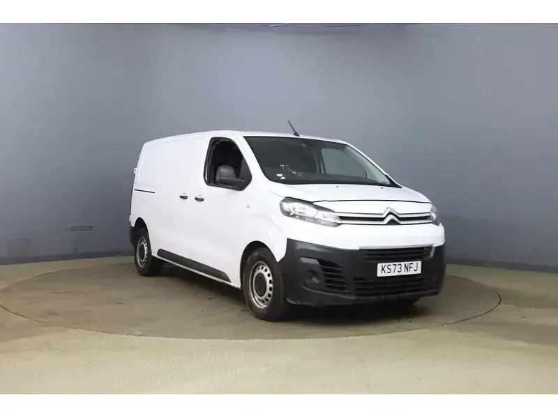Usado Citroën Dispatch 100 HP (73 kW) 2023 Branco Monovolume